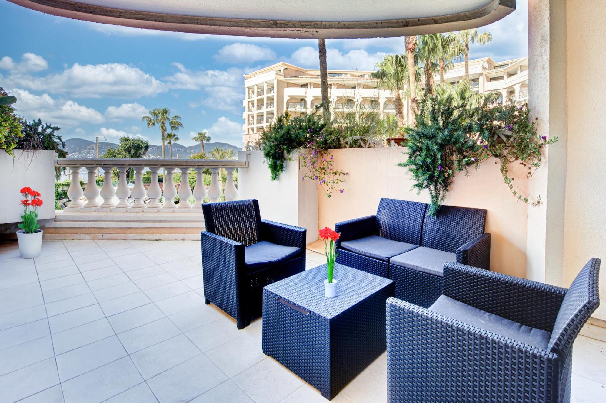 Residence La Palme D'Azur - Cannes Bagian luar foto